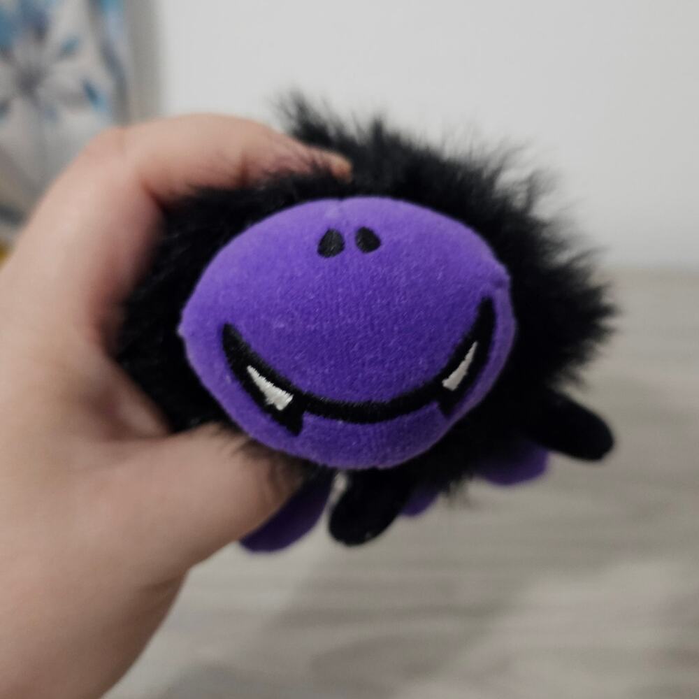 Black Purple Spider Bang on the Door 2001 Hasbro Plush Stuffed Animal Y2K